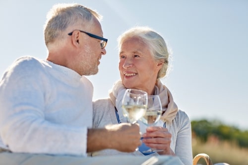 happy couple after finding a medicare insurance agent in Wimauma, FL